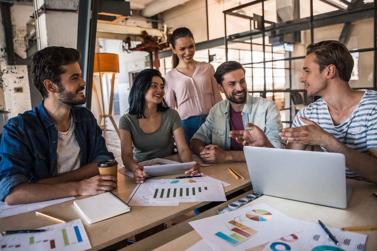 How Akountify Helps Agencies Scale Using Verified LinkedIn Profiles